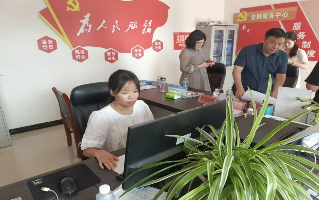 国产成人精品一区二区三区