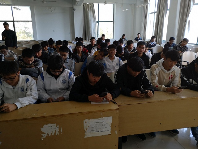 国产成人精品一区二区三区