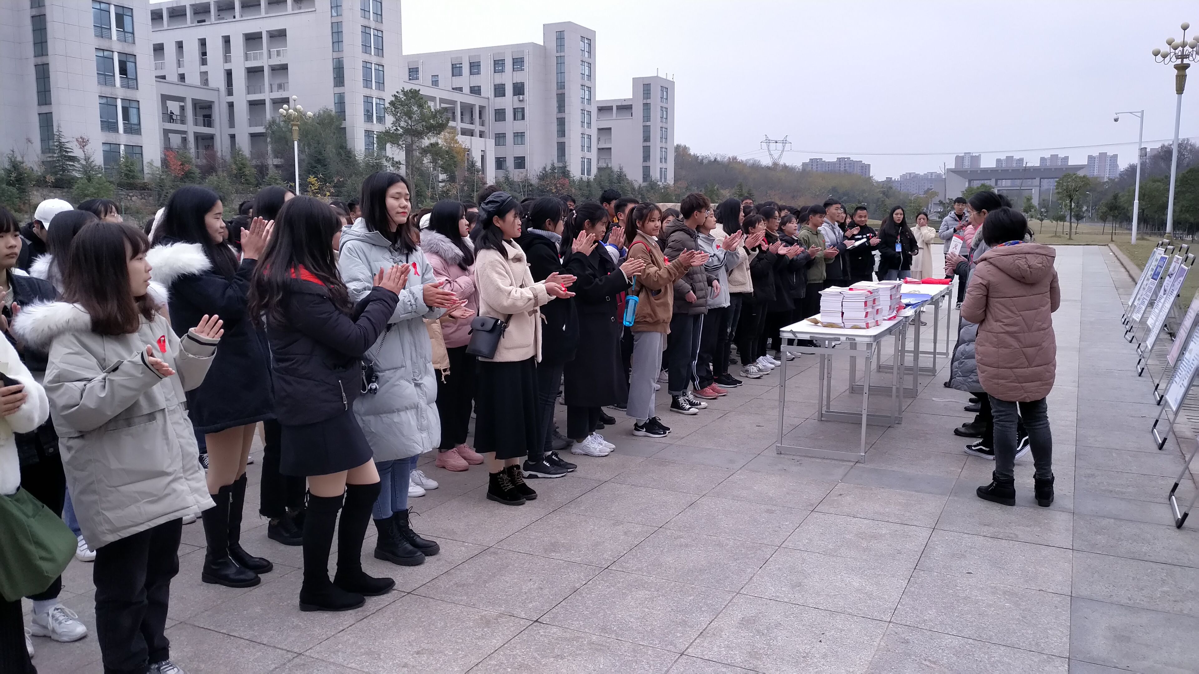 国产成人精品一区二区三区