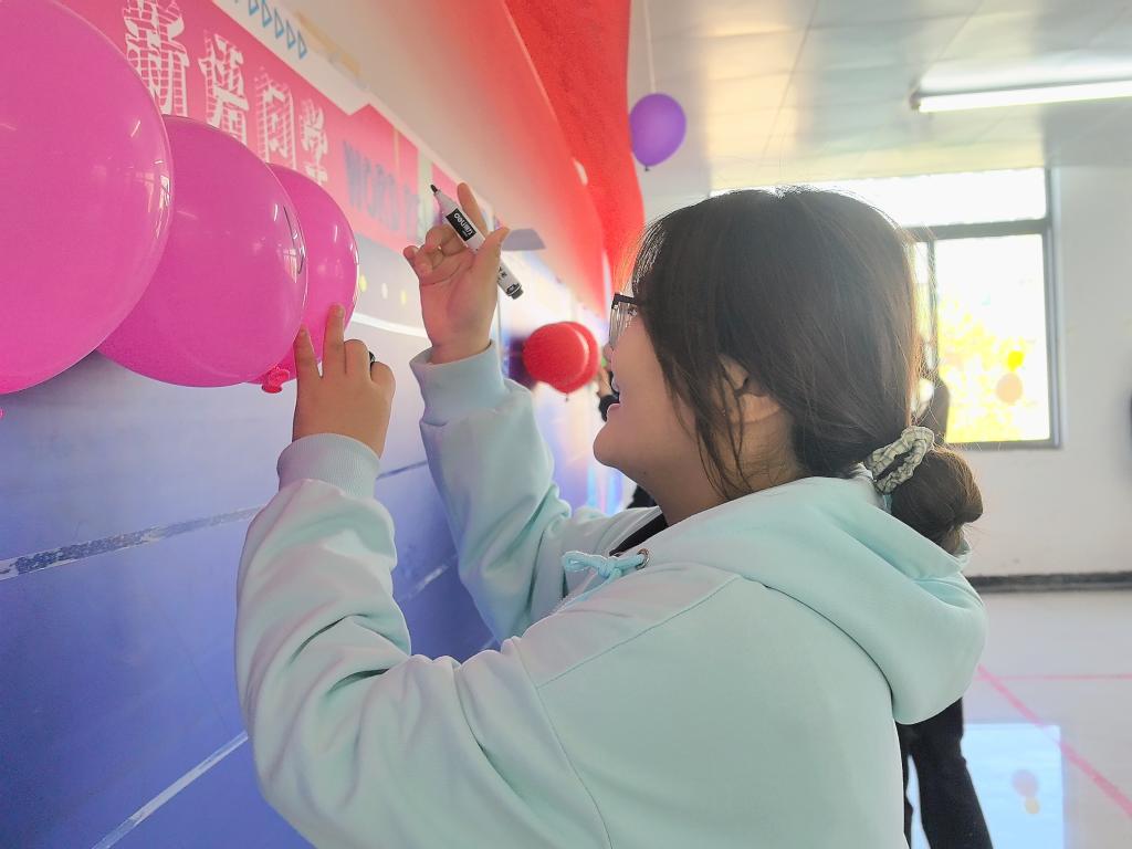 国产成人精品一区二区三区