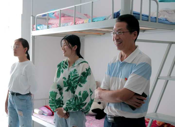 国产成人精品一区二区三区