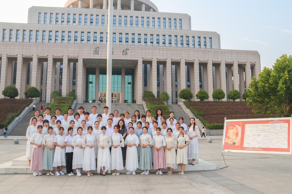 国产成人精品一区二区三区