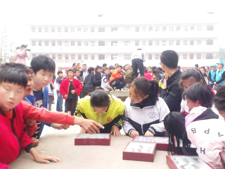 国产成人精品一区二区三区
