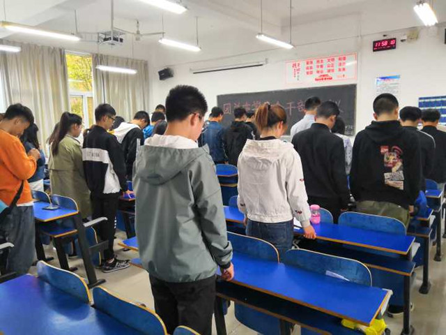 国产成人精品一区二区三区