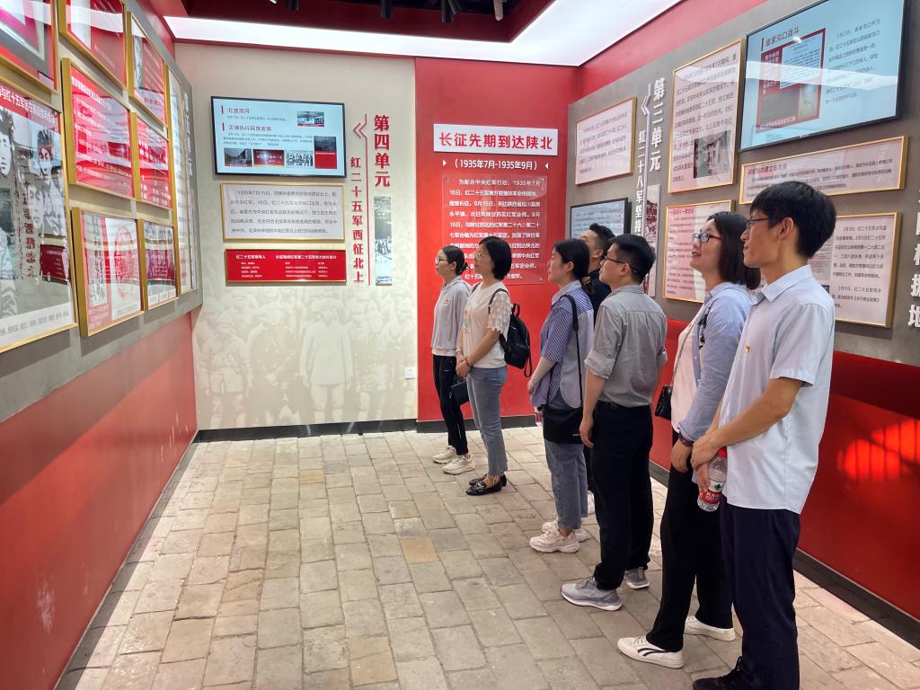 国产成人精品一区二区三区