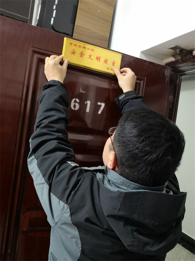 国产成人精品一区二区三区