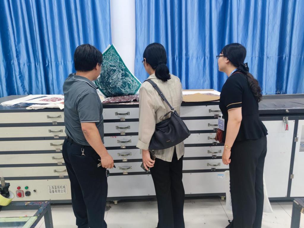 国产成人精品一区二区三区