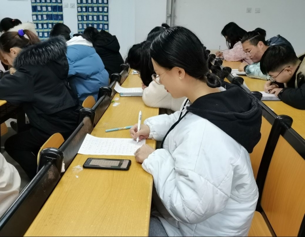 国产成人精品一区二区三区