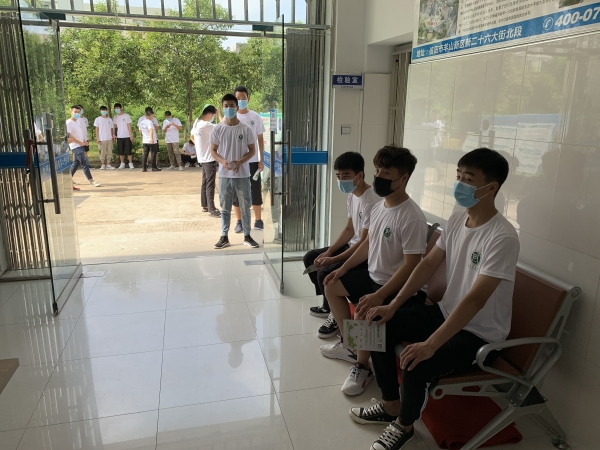 国产成人精品一区二区三区