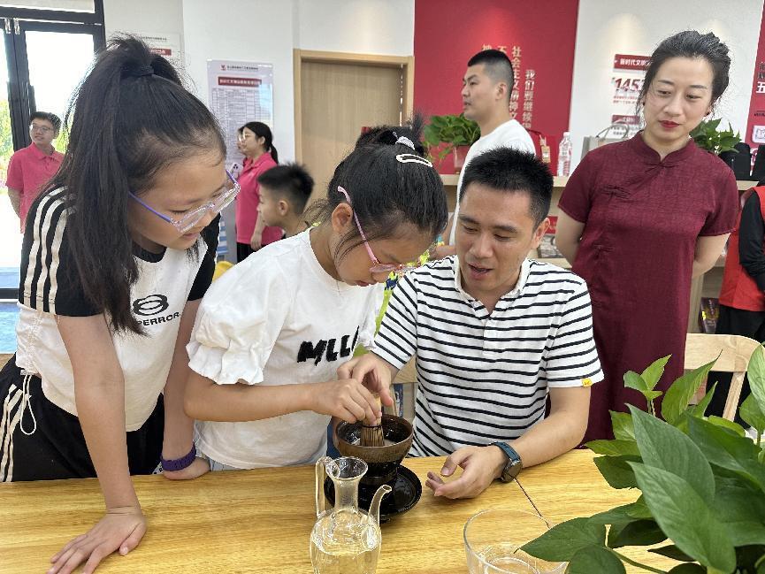 国产成人精品一区二区三区