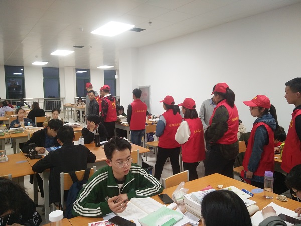 国产成人精品一区二区三区