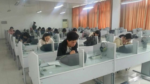 国产成人精品一区二区三区