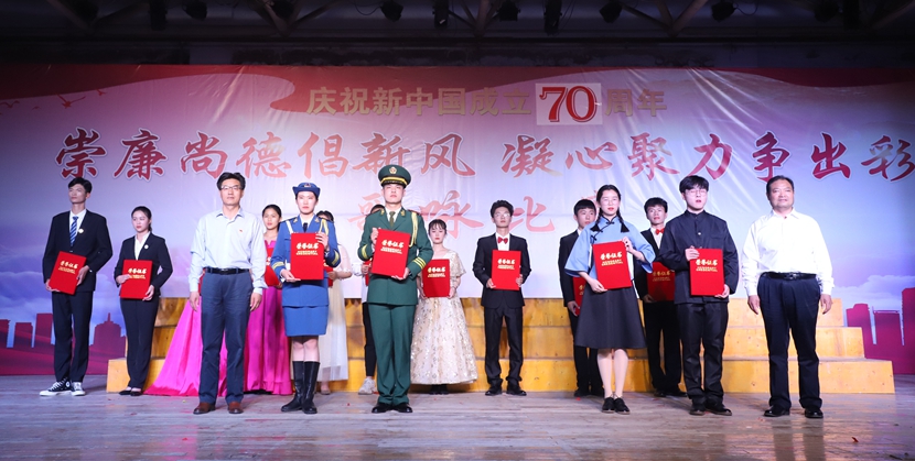 国产成人精品一区二区三区