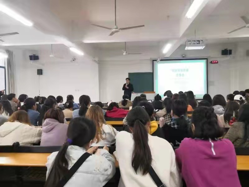 国产成人精品一区二区三区