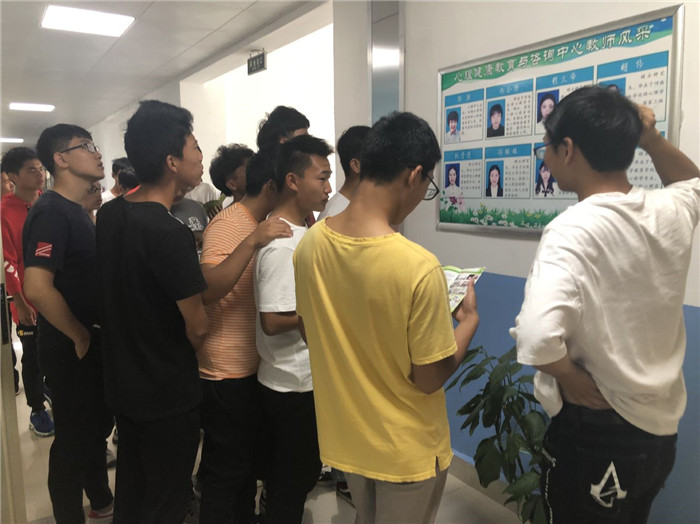 国产成人精品一区二区三区