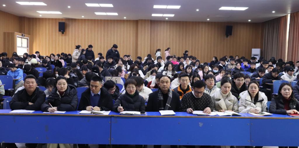 国产成人精品一区二区三区