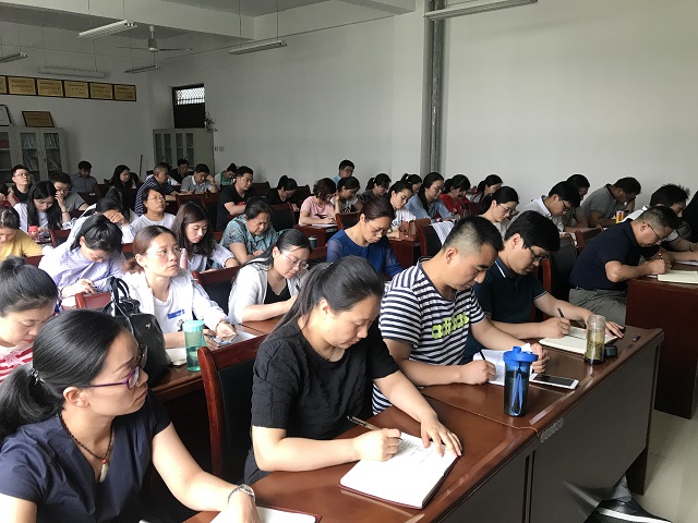 国产成人精品一区二区三区
