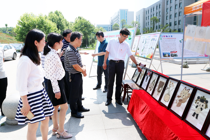 国产成人精品一区二区三区
