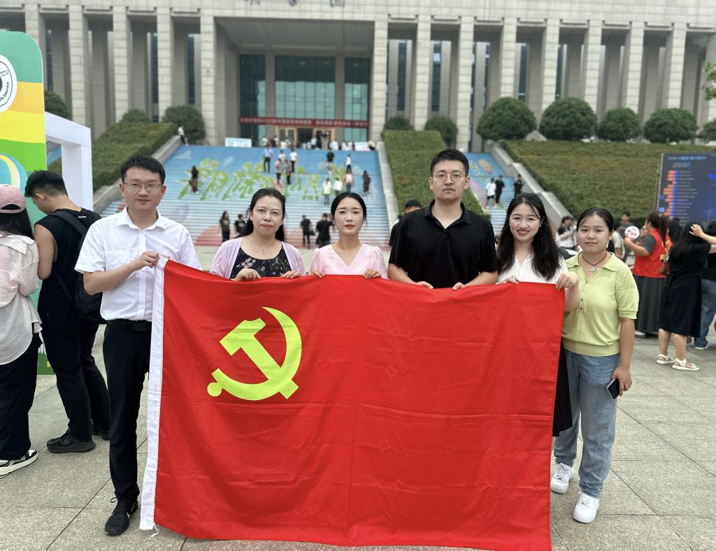 国产成人精品一区二区三区