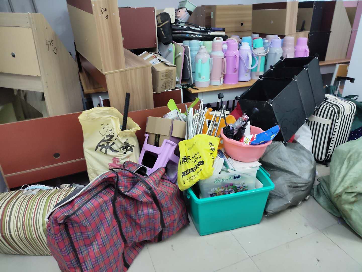 国产成人精品一区二区三区