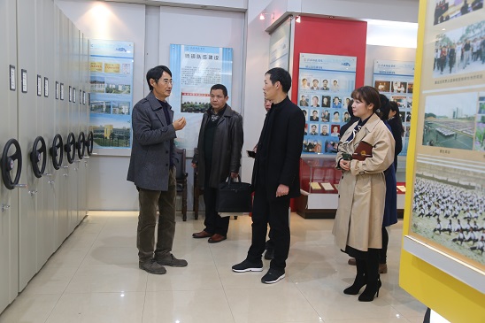 国产成人精品一区二区三区