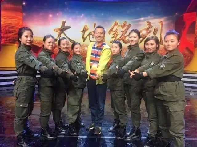 国产成人精品一区二区三区