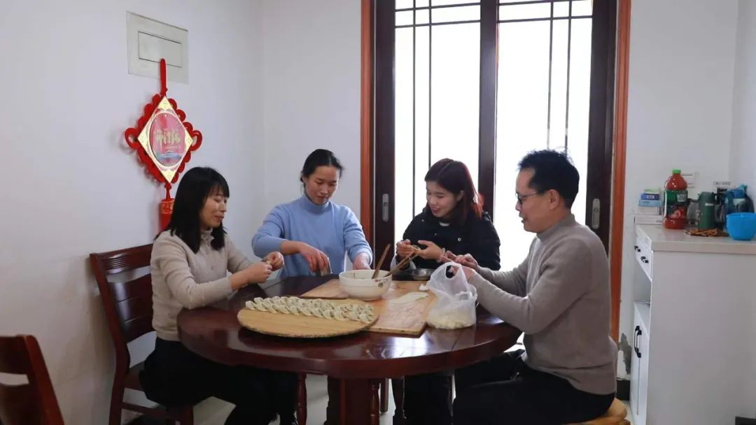 国产成人精品一区二区三区