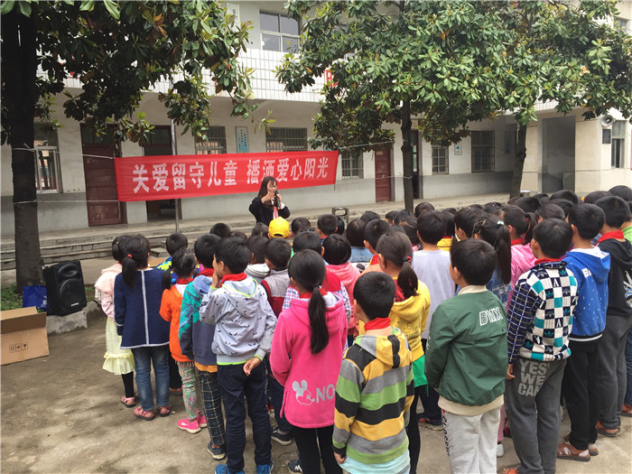 国产成人精品一区二区三区