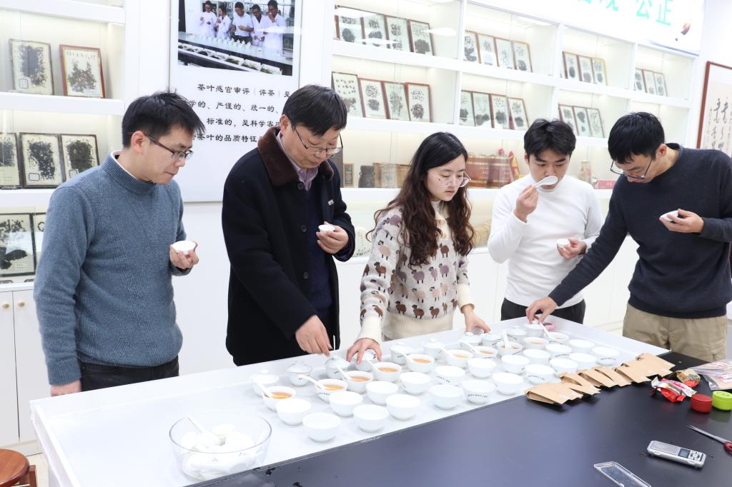 国产成人精品一区二区三区