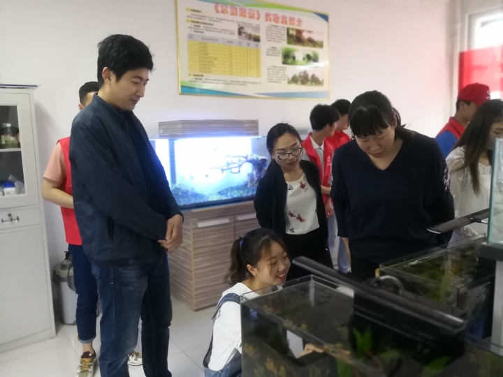 国产成人精品一区二区三区