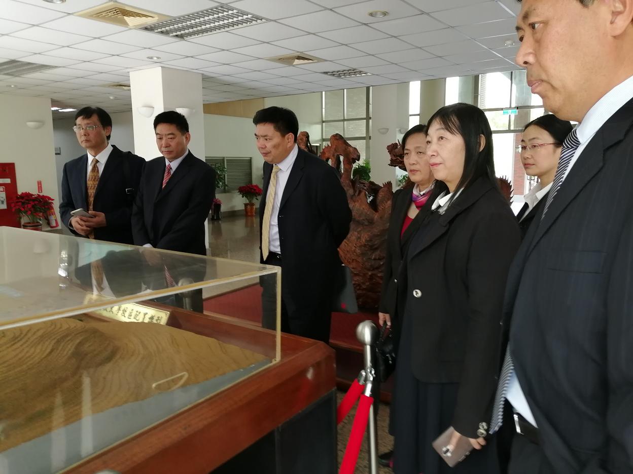 国产成人精品一区二区三区