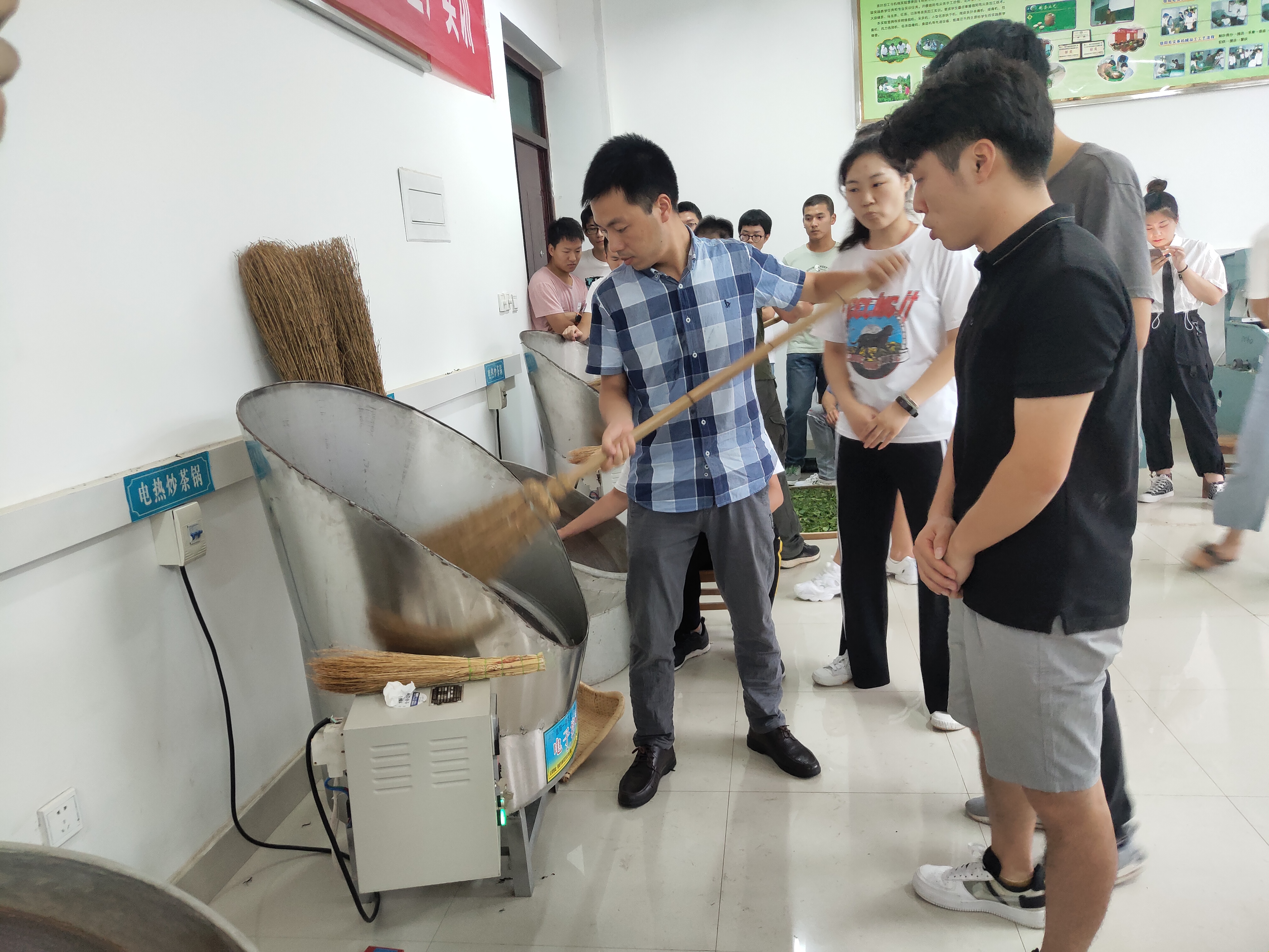 国产成人精品一区二区三区