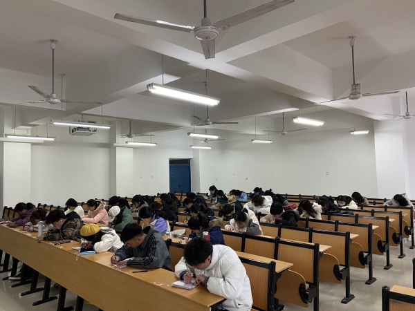 国产成人精品一区二区三区