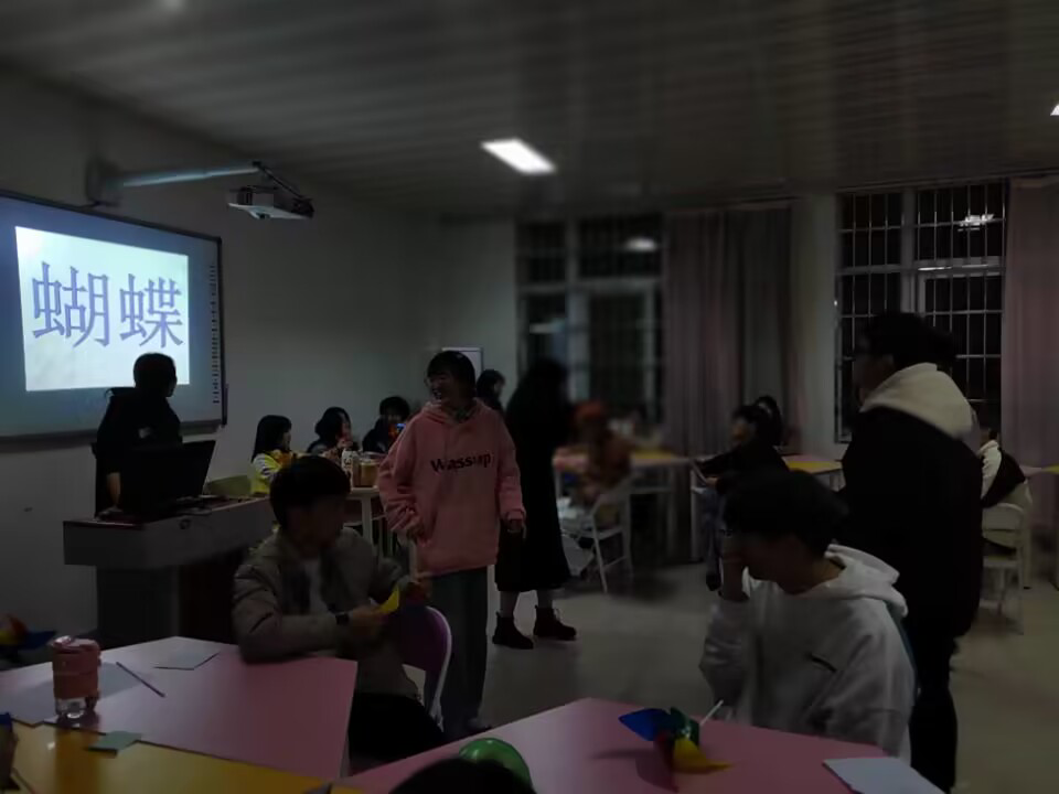 国产成人精品一区二区三区