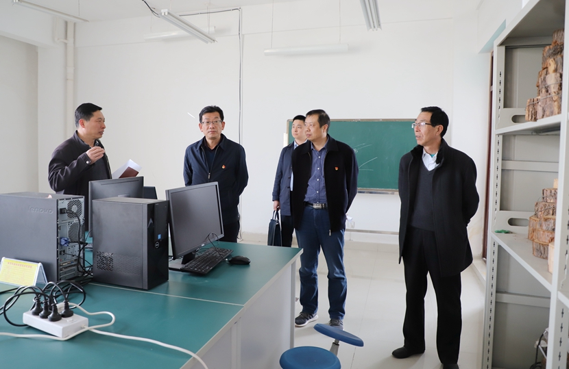 国产成人精品一区二区三区