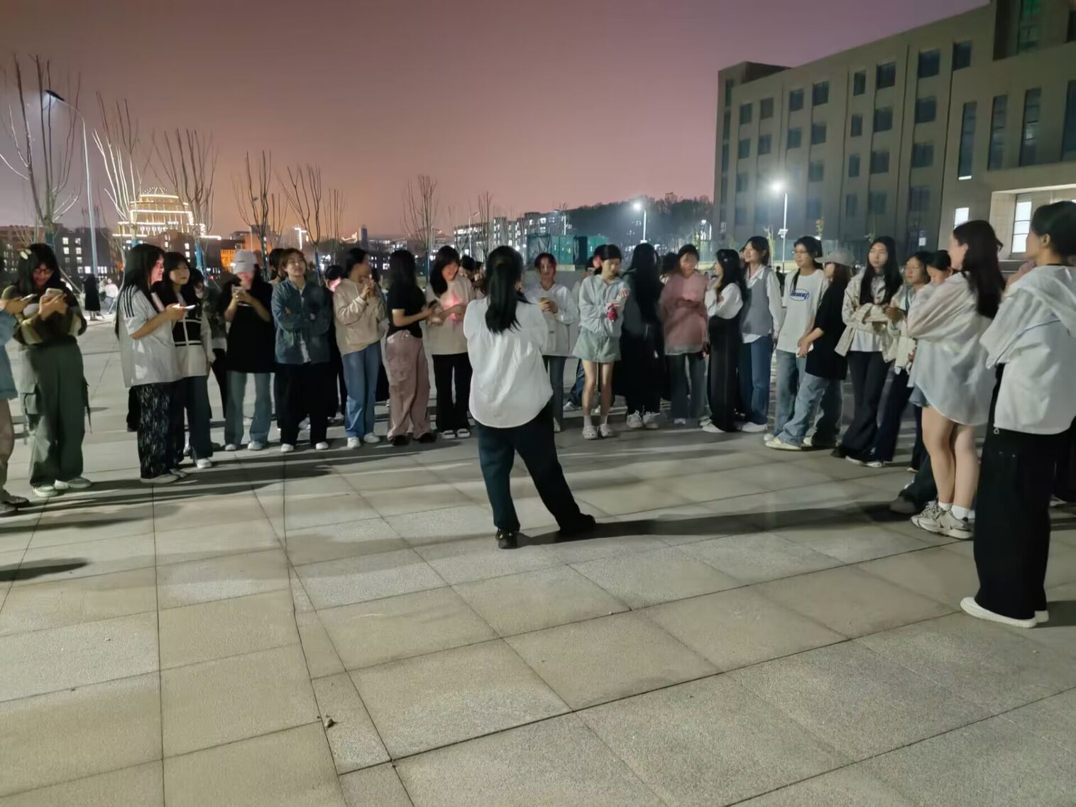 国产成人精品一区二区三区