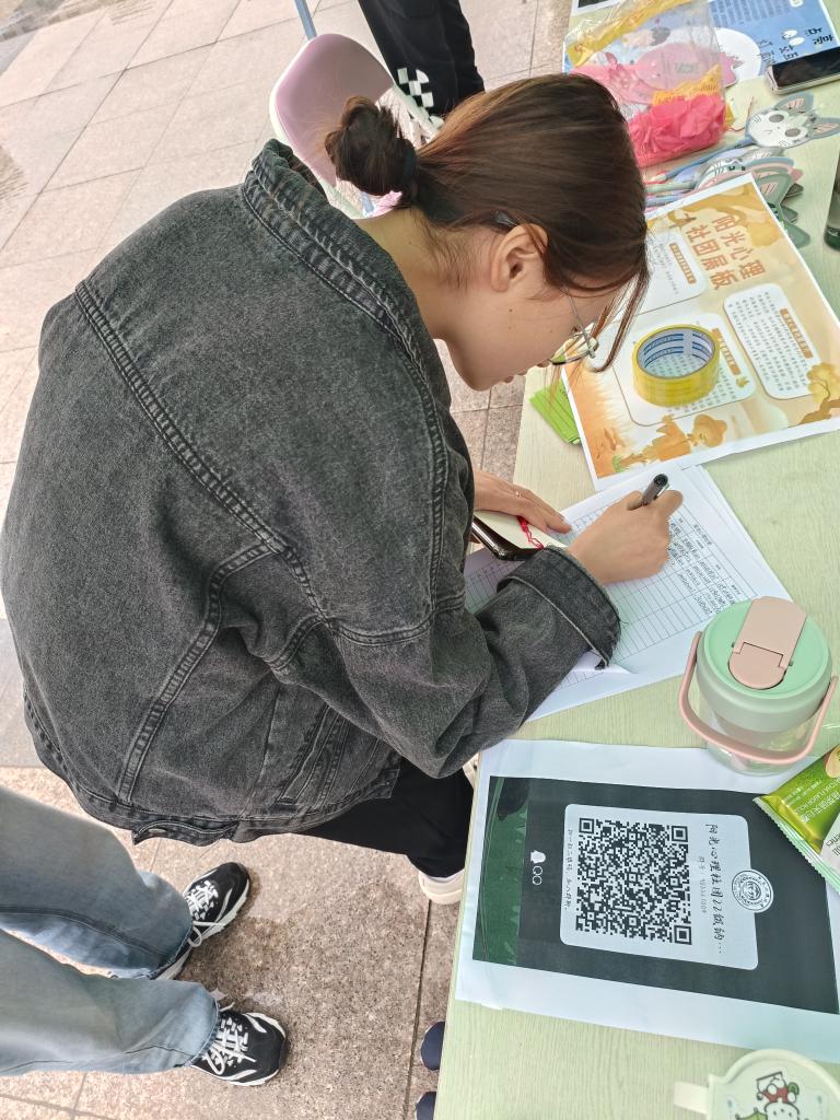 国产成人精品一区二区三区