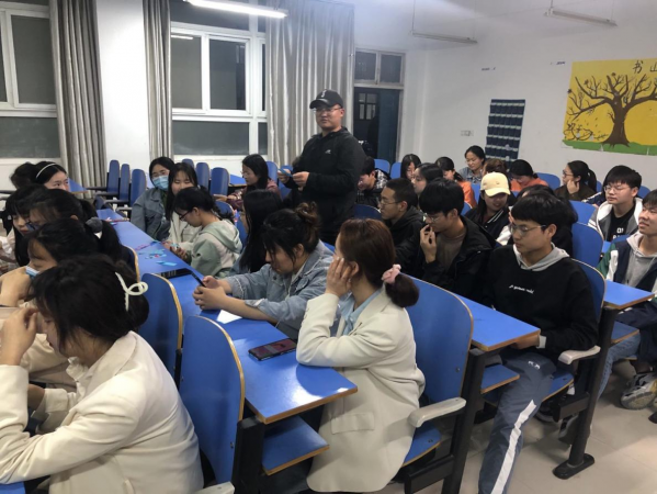 国产成人精品一区二区三区