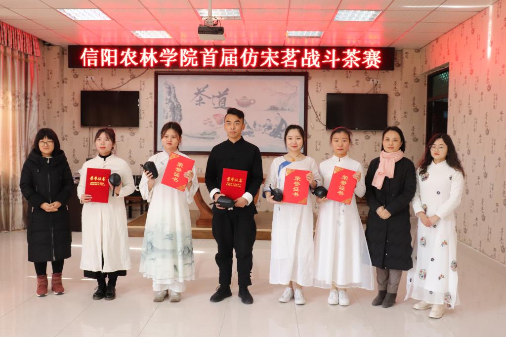 国产成人精品一区二区三区