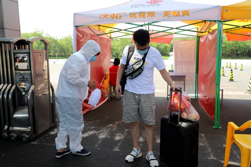 国产成人精品一区二区三区