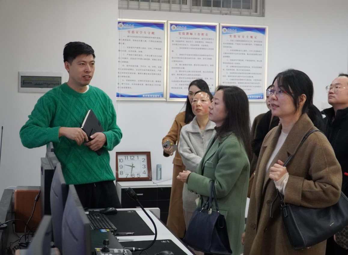 国产成人精品一区二区三区
