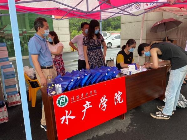 国产成人精品一区二区三区
