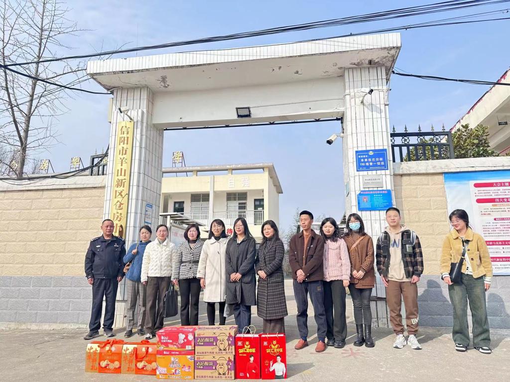 国产成人精品一区二区三区