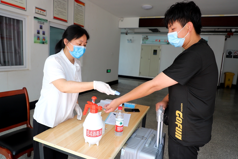 国产成人精品一区二区三区