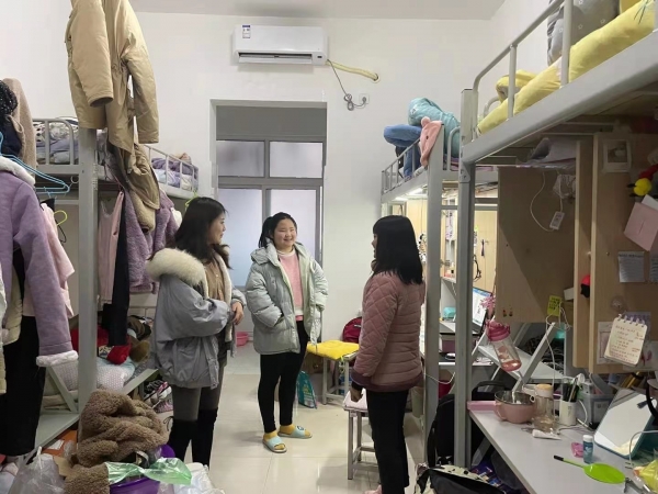 国产成人精品一区二区三区