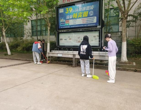 国产成人精品一区二区三区