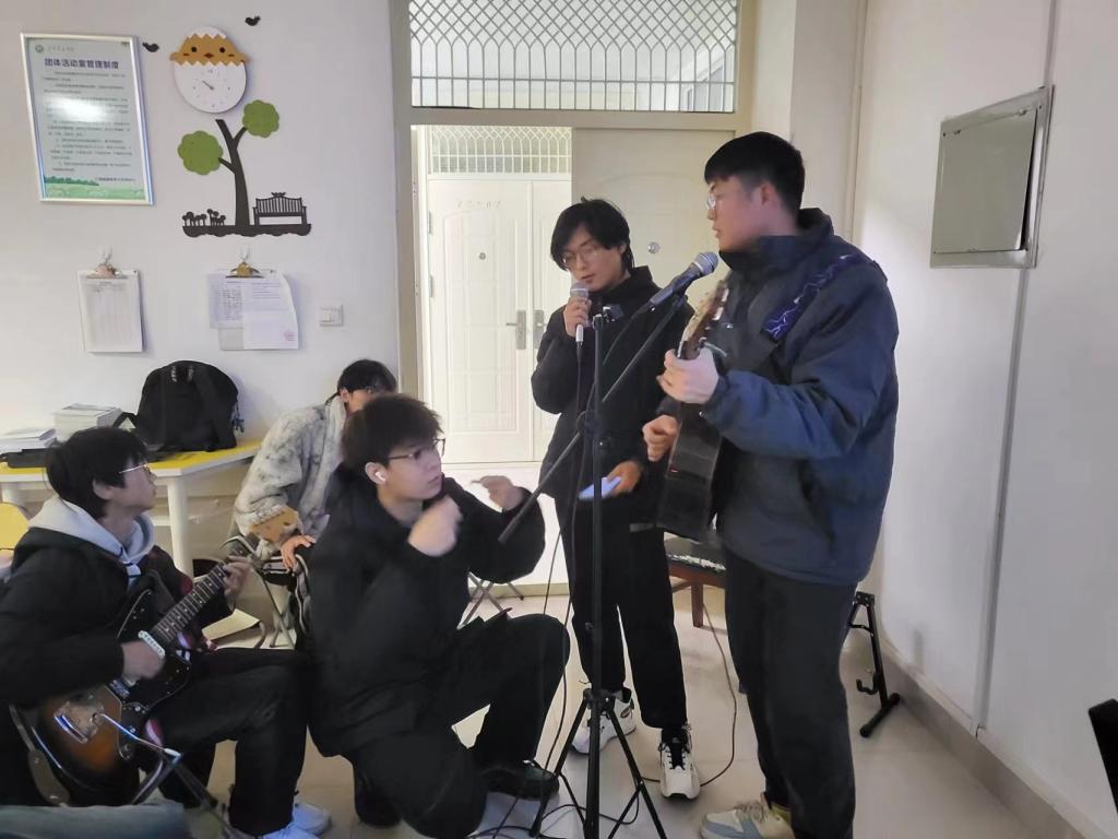 国产成人精品一区二区三区