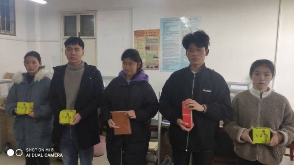 国产成人精品一区二区三区