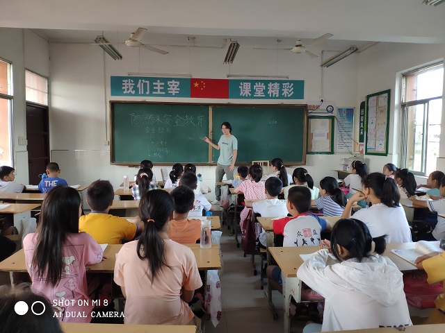 国产成人精品一区二区三区