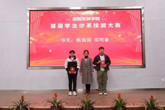 国产成人精品一区二区三区